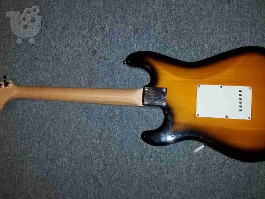 Fender Squire STRAT Sunburst